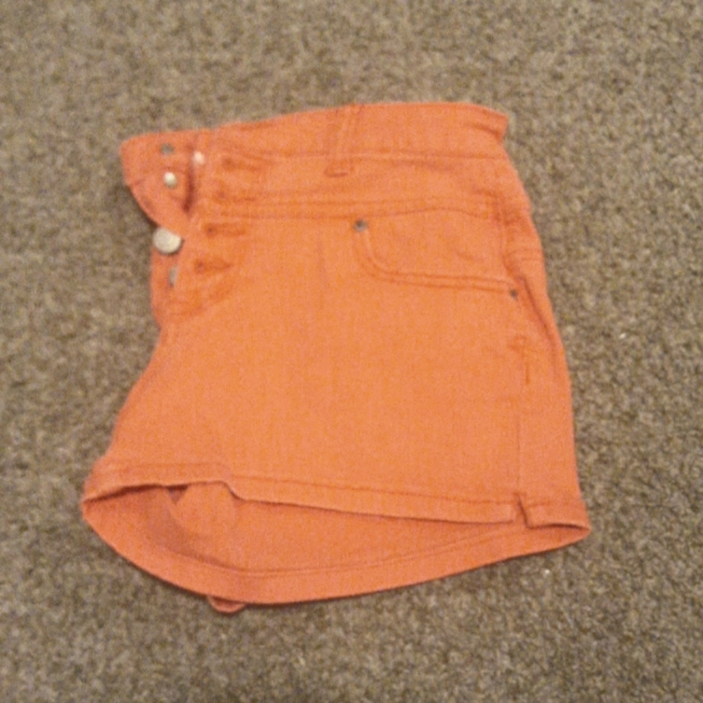 pink high waist shorts